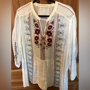 Johnny Was White and Red Embroidered Top